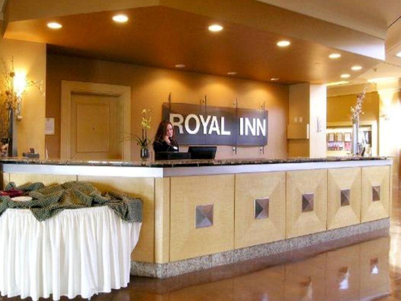 Royal Hotel Calgary, Trademark Collection By Wyndham Zewnętrze zdjęcie